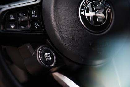 Test: Alfa Romeo Stelvio Q4 Veloce 2.2D 211Ps